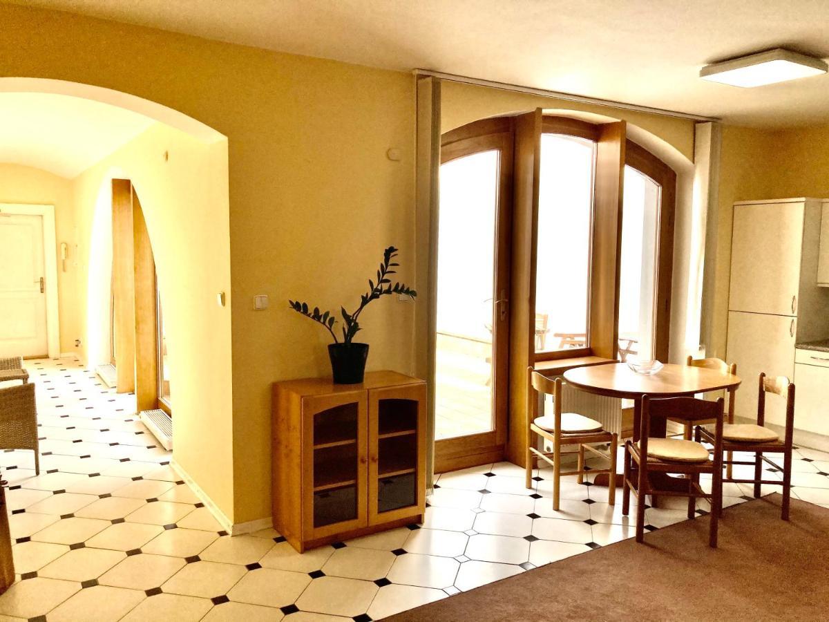 Hotel U Rytire Mělník Dış mekan fotoğraf