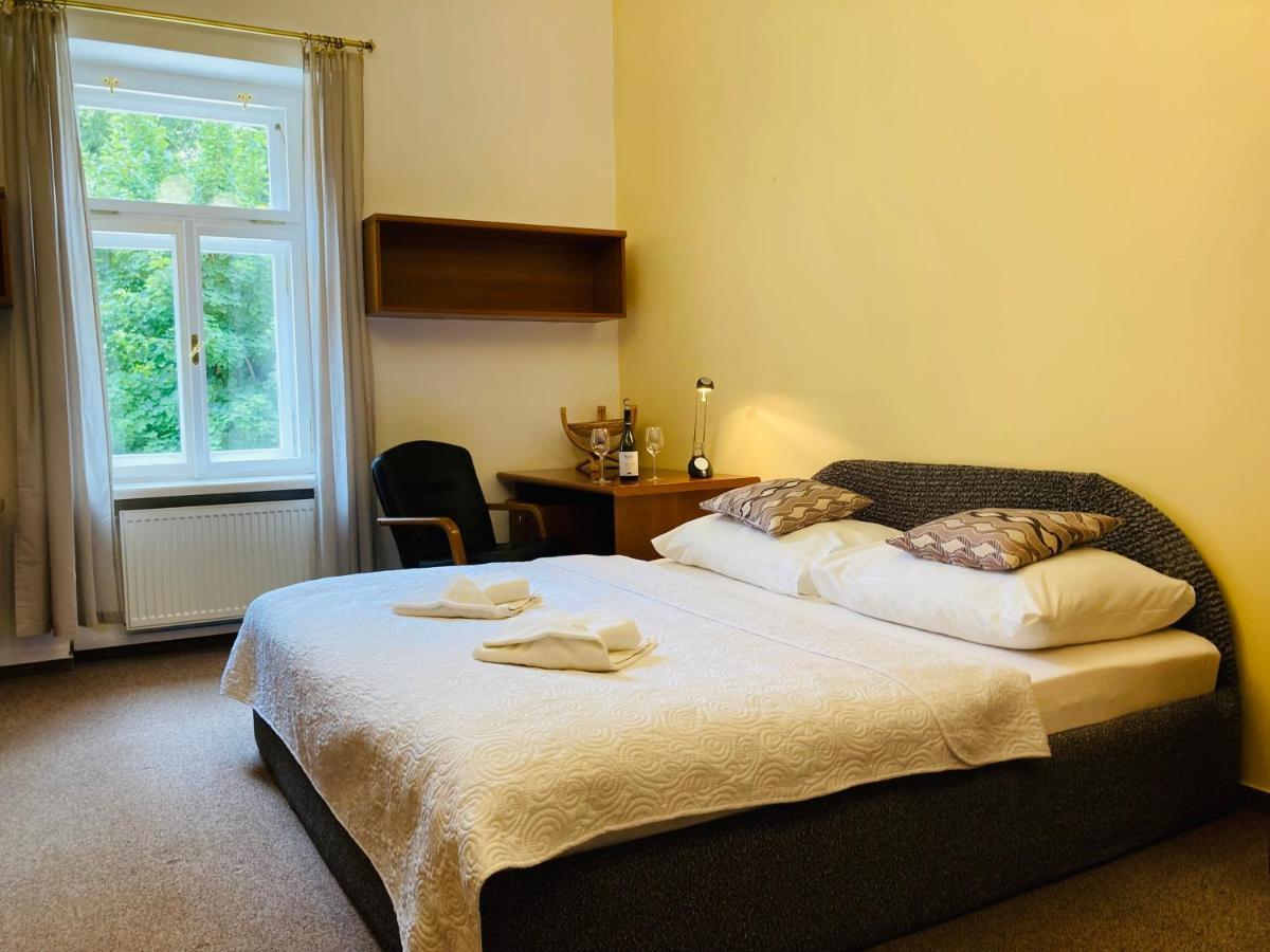 Hotel U Rytire Mělník Dış mekan fotoğraf