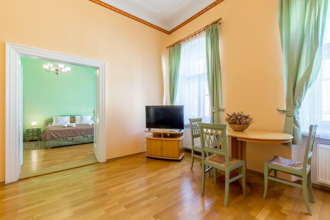 Hotel U Rytire Mělník Dış mekan fotoğraf
